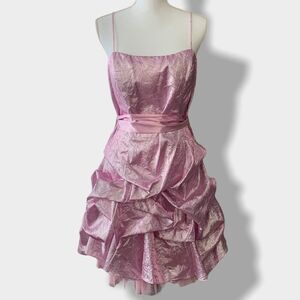 🖤Dave & Johnny | Metallic Ruffle Dress